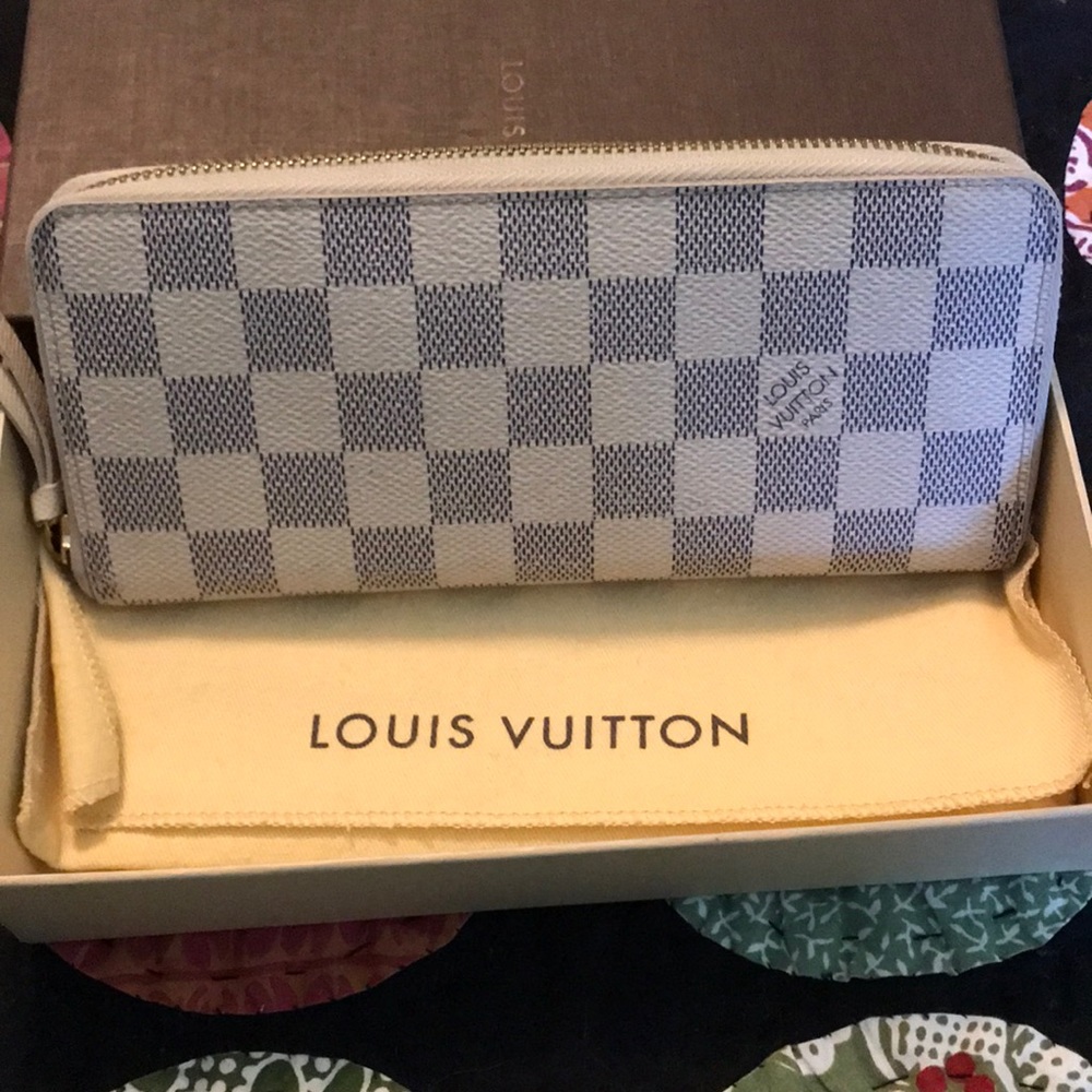 Authentic Louis Vuitton Damier Azur Wallet